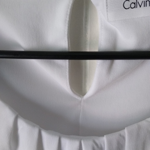 White Calvin Klein Sleeveless Pleated Top - Picture 3 of 7